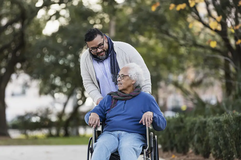 Caring For Aging Parent Checklist | Charter Senior Living